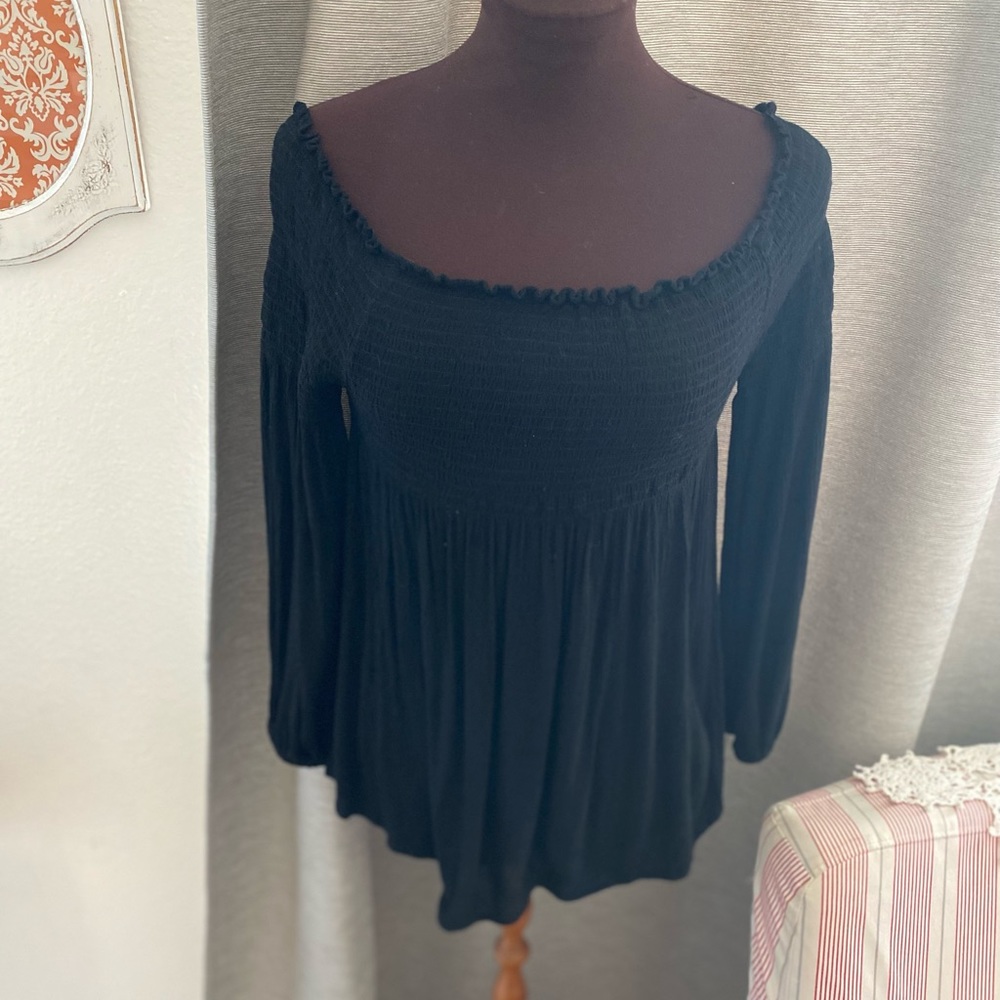 Rue 21 Black Smocked off The Shoulder - Gathered Long Sleeve Blouse - Jr Medium